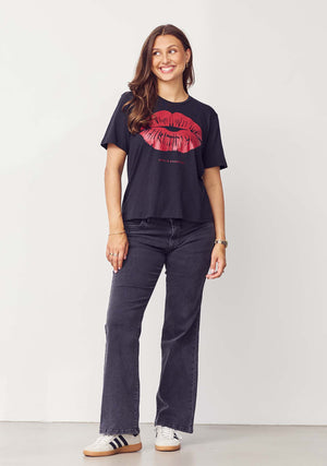 I SAY Kora Lip T-Shirt T-Shirts 900 Black