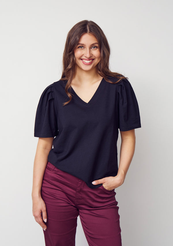 I SAY Tinni V-Neck T-Shirt T-Shirts 900 Black