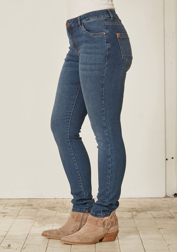 I SAY Lido Jeans Pants 670 Blue Wash Denim