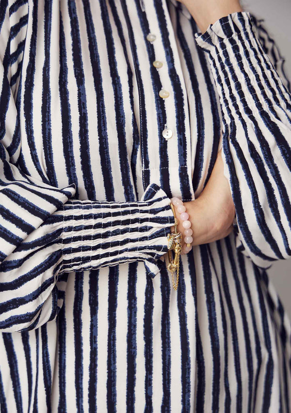 I SAY Asta Smock Dress Dresses N16 Creamy w/Black