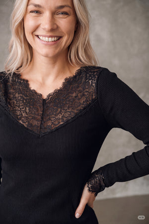 I SAY Dee Lace Blouse Basics 900 Black