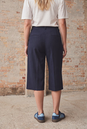 I SAY Felicia Long Shorts Shorts N39 Navy Pinstripe