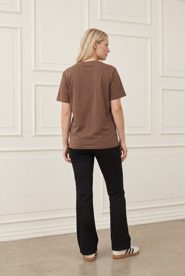 I SAY Nugga Basic V-Neck T-Shirt Basics 314 Toffee